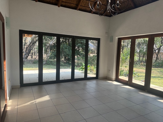 4 Bedroom Property for Sale in Lakeland North West